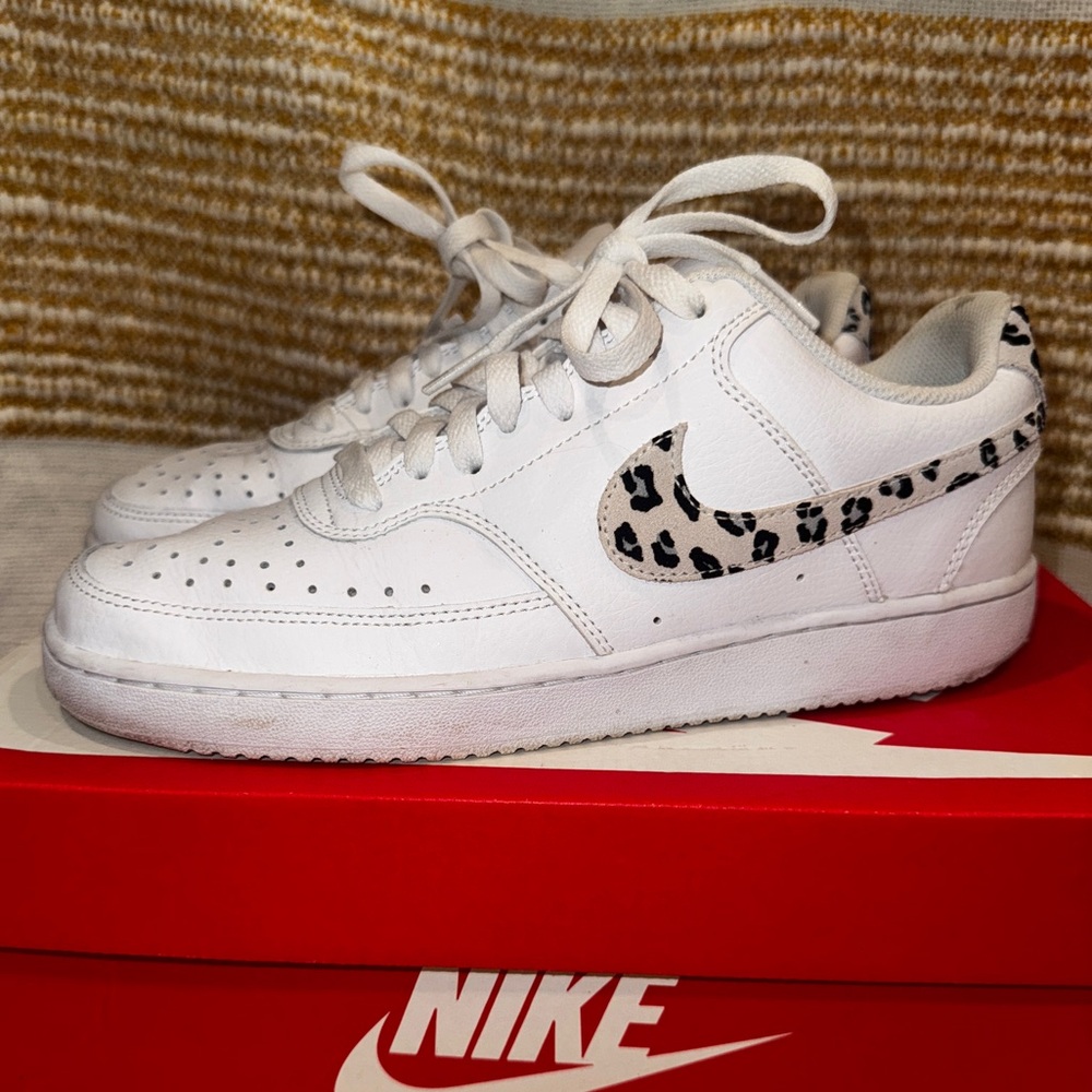Women's Nike Court Vision Low Animal Print 9.5